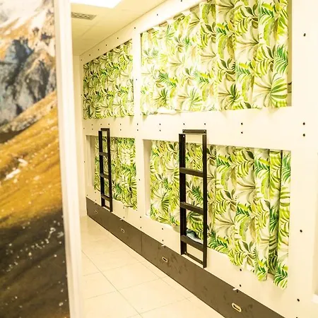 بيت شباب Playa De Meron